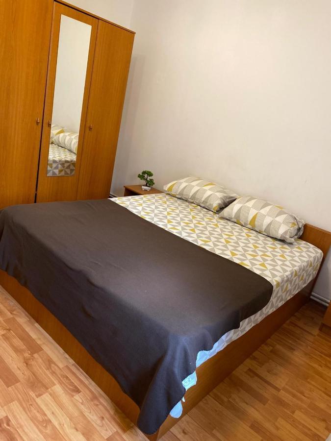 Mall Zone 100Mp Apartments Bacău Eksteriør billede